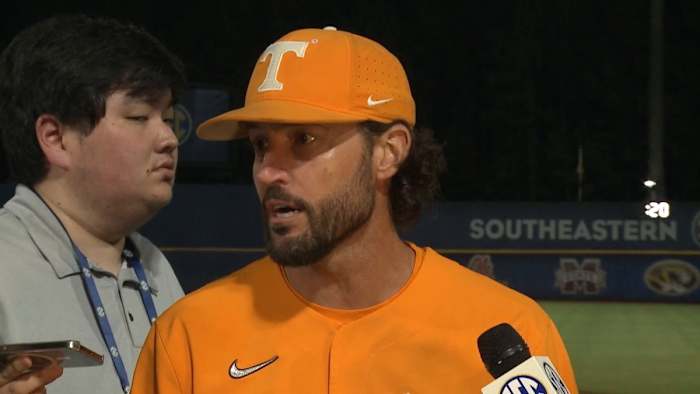 Tennessee HC Tony Vitello